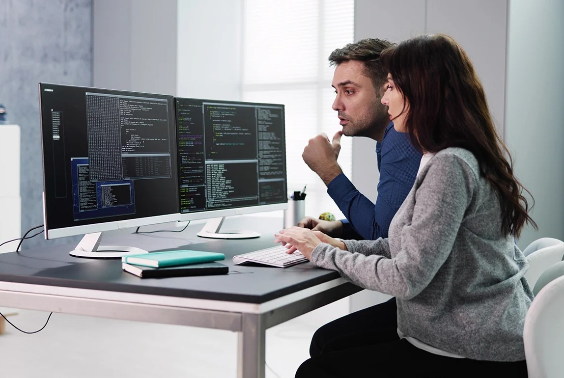 Mentor guiding learners in Python training in Chandigarh class